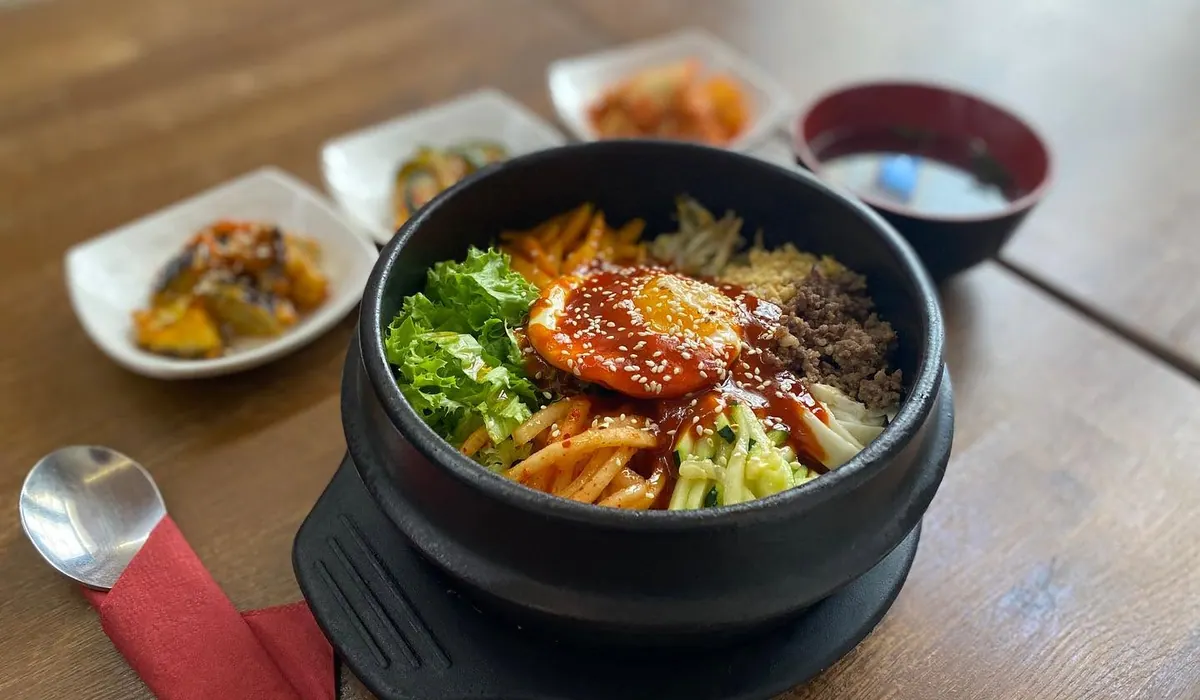 Bibimbap Korea Praha (비빔밥 코리아)